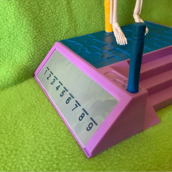 Vintage Randtoy Table Top Hangman Spelling Game - Picture 5 of 8